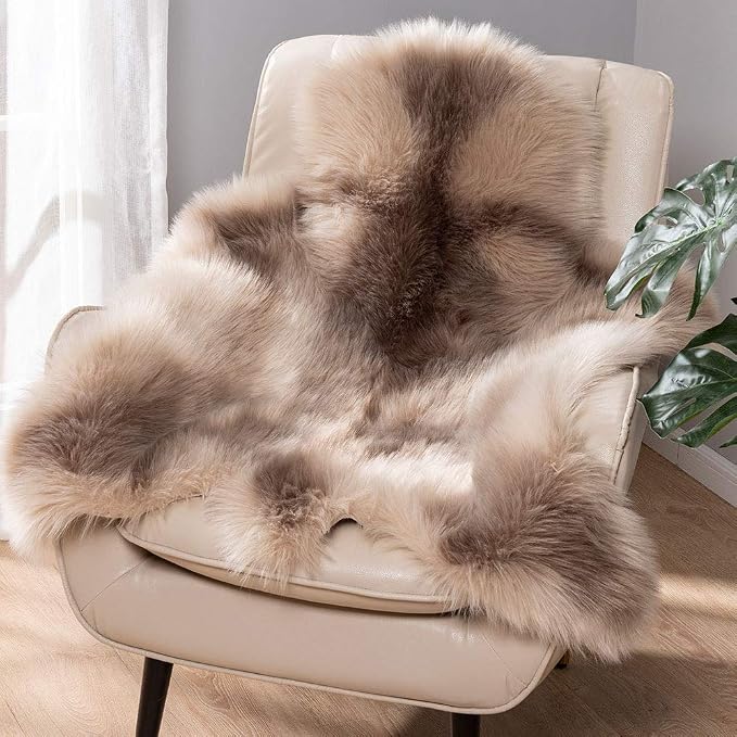 Carvapet 3x3ft Brown Faux Fur Area Rug Irregular Shaped Rug Soft Fluffy - Image 5