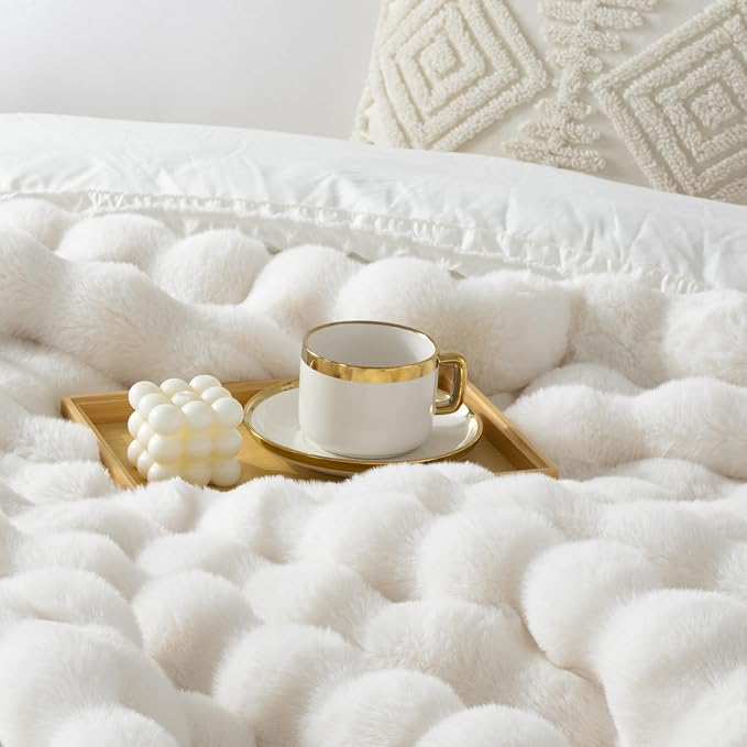 Luxury 1000GSM Rabbit Faux Fur Twin Blanket, Super Heavy Warm Cozy Beige Cream - Image 2