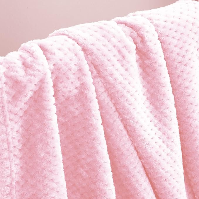 Exclusivo Mezcla Fleece Throw Blanket, Super Soft and Warm Blankets - Image 5