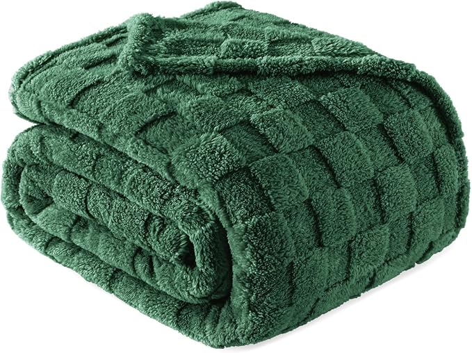Exclusivo Mezcla Queen Size Flannel Fleece Blanket, Super Soft and Warm by ExclusivoMezcla