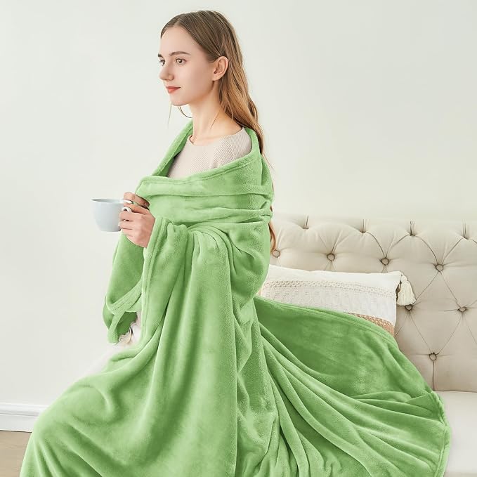 BEDELITE Fleece Blankets Queen Size Grass Green Throw Blankets - Image 7