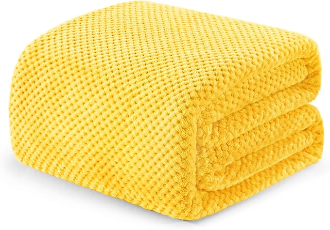Exclusivo Mezcla Fleece Bed Blanket Twin Size, Super Soft and Warm Blankets by ExclusivoMezcla