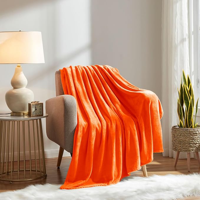 KMUSET Super Soft Fall Throw Blanket Premium Silky Flannel Fleece Twin Size - Image 4