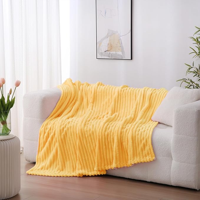 Light Yellow Fleece Throw Blanket 60”×80” - Image 2
