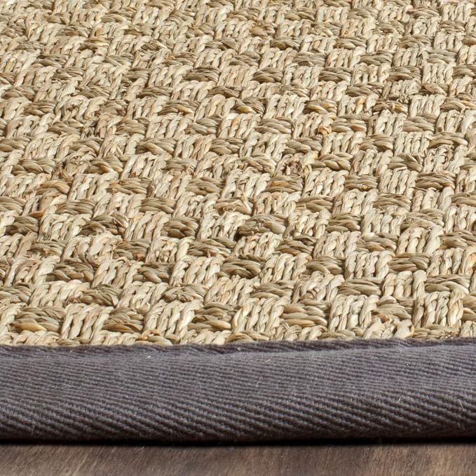 SAFAVIEH Area Rug 6x9 - Image 4