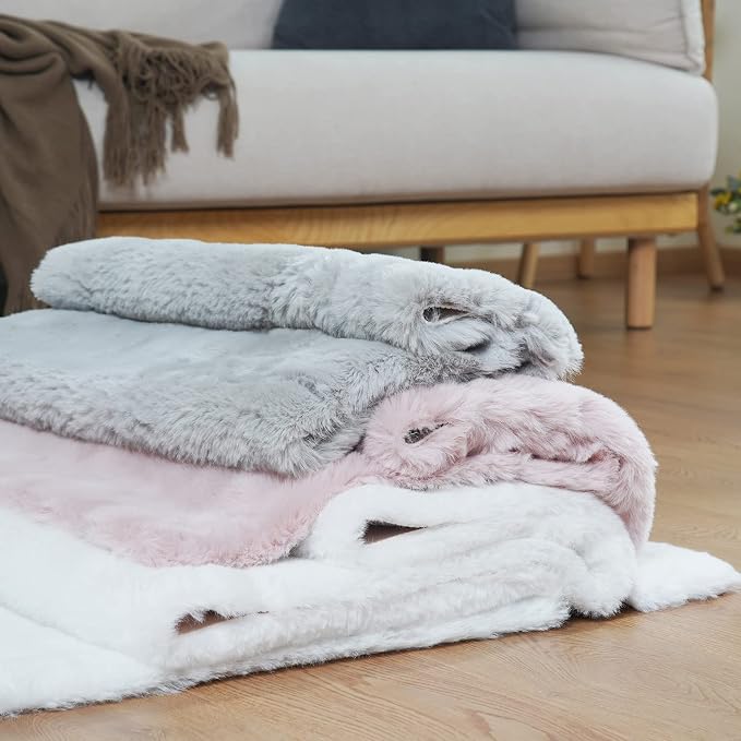 Ghouse Ultra Soft Faux Rabbit Fur Rug 4x6, Machine Washable Area Rugs - Image 7