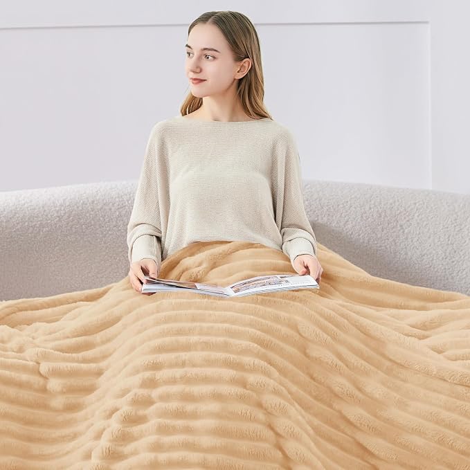 BEDELITE Twin Blanket for Couch & Bed, 300GSM Soft & Warm Fleece Blanket - Image 3