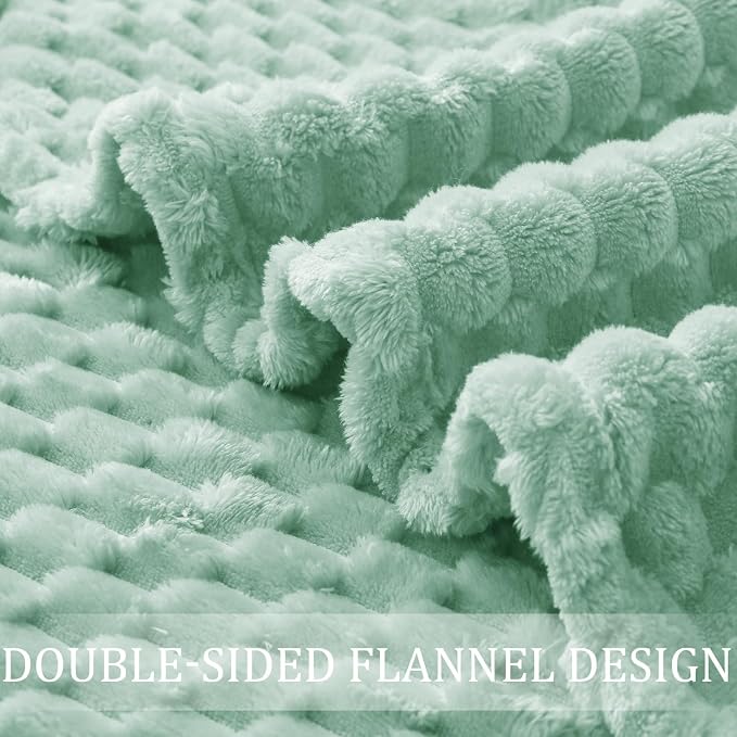 Exclusivo Mezcla Fleece Queen Blanket - Image 6