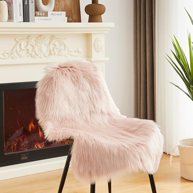 AMTOVO Faux Fur Rug, Fluffy Sheepskin Rug, Fuzzy Ultra Soft 2 x 3 ft Shag Rugs - Image 6