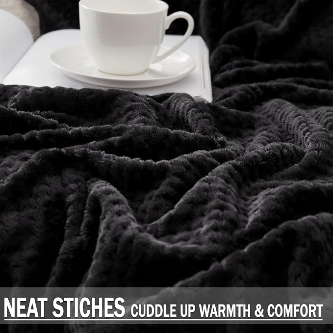 Exclusivo Mezcla Fleece Bed Blanket Queen Size, Super Soft and Warm Blankets - Image 6