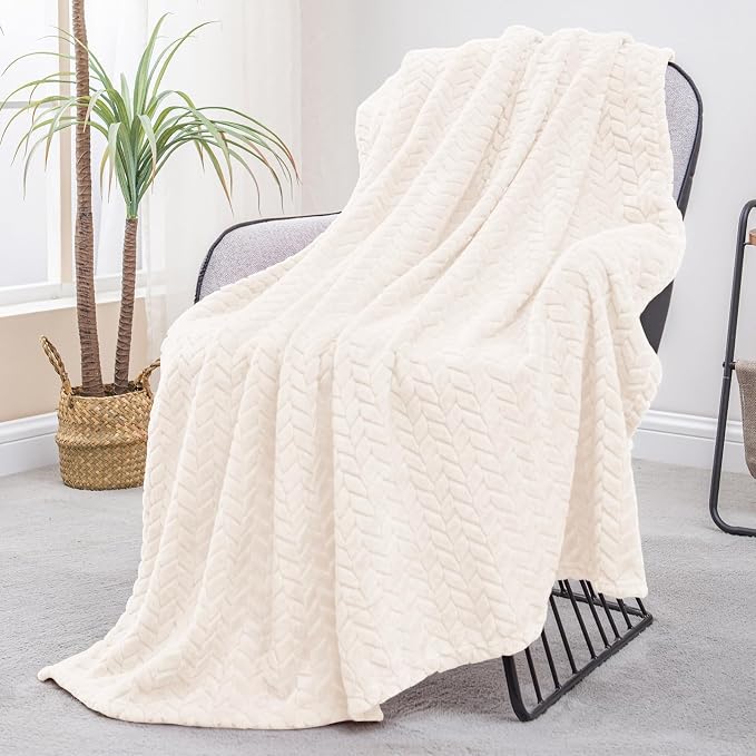 Exclusivo Mezcla Fleece Throw Blanket by ExclusivoMezcla