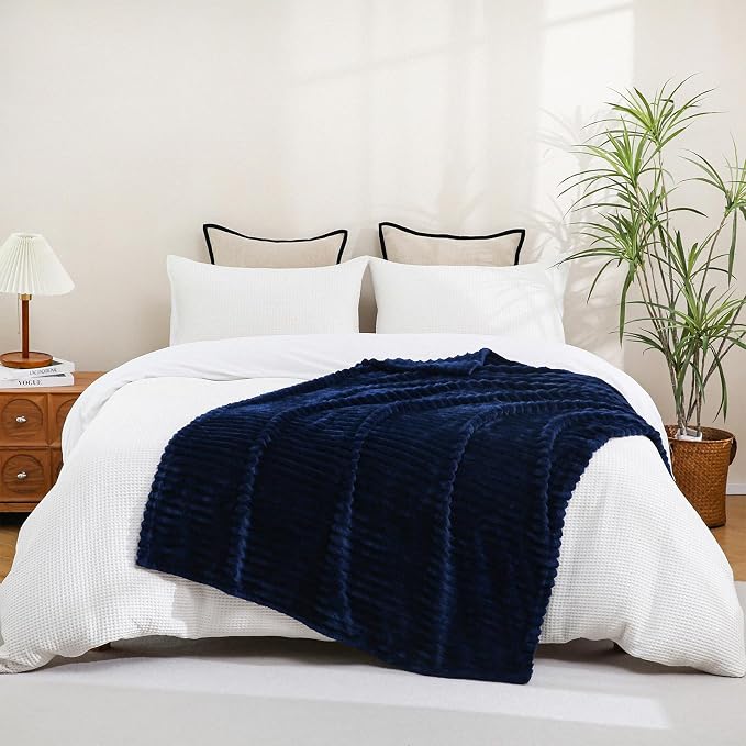 Navy Blue Fleece Throw Blanket 60”×80” - Image 2