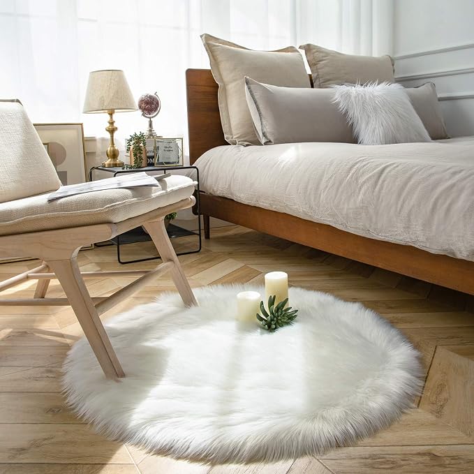 Ashler Faux Fur Rug - Image 5