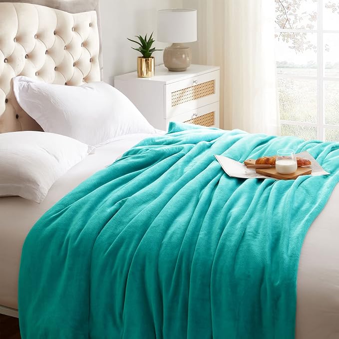 KMUSET Fleece Blanket Twin Size Teal Lightweight Super Soft Cozy Luxury Bed - Image 5