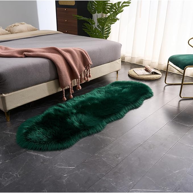 EasyJoy Ultra Soft Fluffy Shaggy Area Rug Faux Fur Rug Chair Cover Seat Pad - Image 4