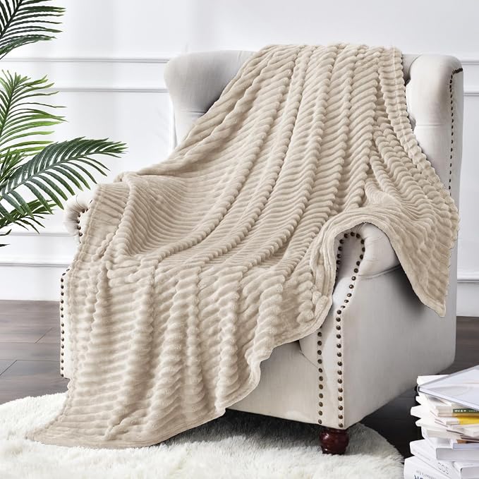 BEDELITE Fleece Blanket Queen Size – 3D Ribbed Jacquard Soft and Warm - Image 3