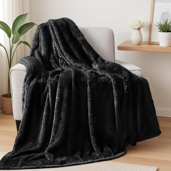 Exclusivo Mezcla Plush Fuzzy Fleece Throw Blanket Extra Large, Super Soft by ExclusivoMezcla