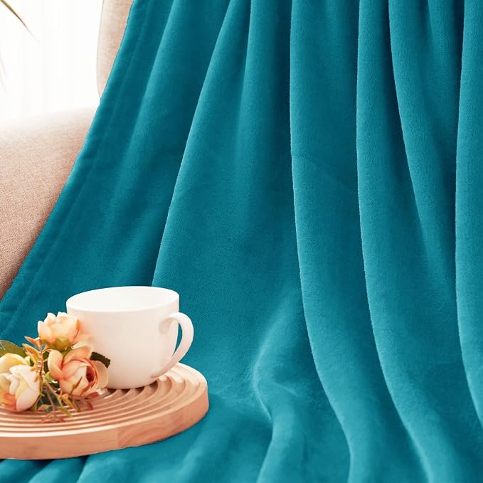 Exclusivo Mezcla Fleece Teal Throw Blanket - Image 7