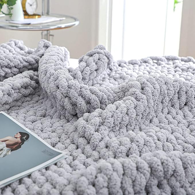 Bigacogo Chunky Knit Throw Blanket by Bigacogo