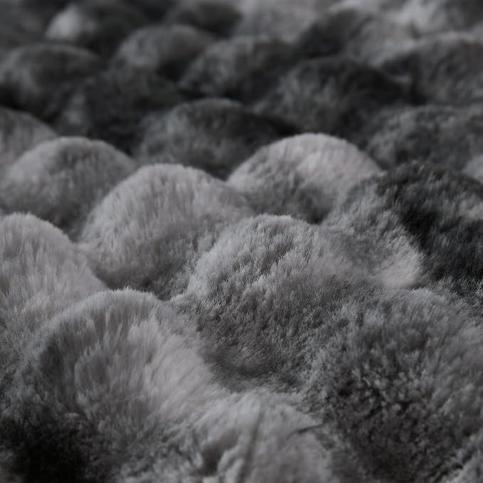 COOVA Faux Fur Throw Blanket for Couch, Cozy Soft and Fuzzy Plush Rabbit Fur - Image 5