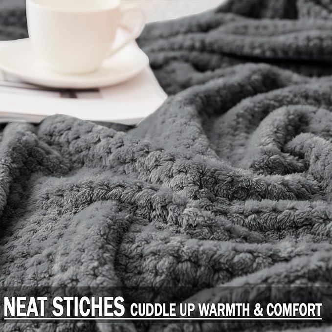 Exclusivo Mezcla Fleece Bed Blanket King Size, Super Soft and Warm Blankets - Image 6