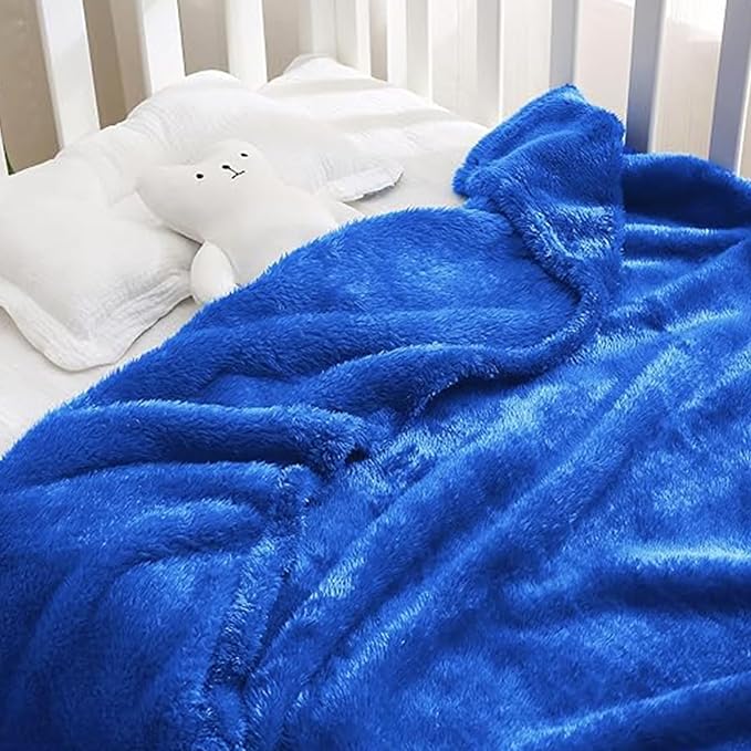 Exclusivo Mezcla Plush Fuzzy Fleece Throw Blanket, Super Soft, Fluffy and Warm - Image 4