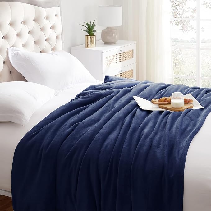 KMUSET Fleece Blanket Navy Queen Size Lightweight Cozy Plush Microfiber Solid - Image 2
