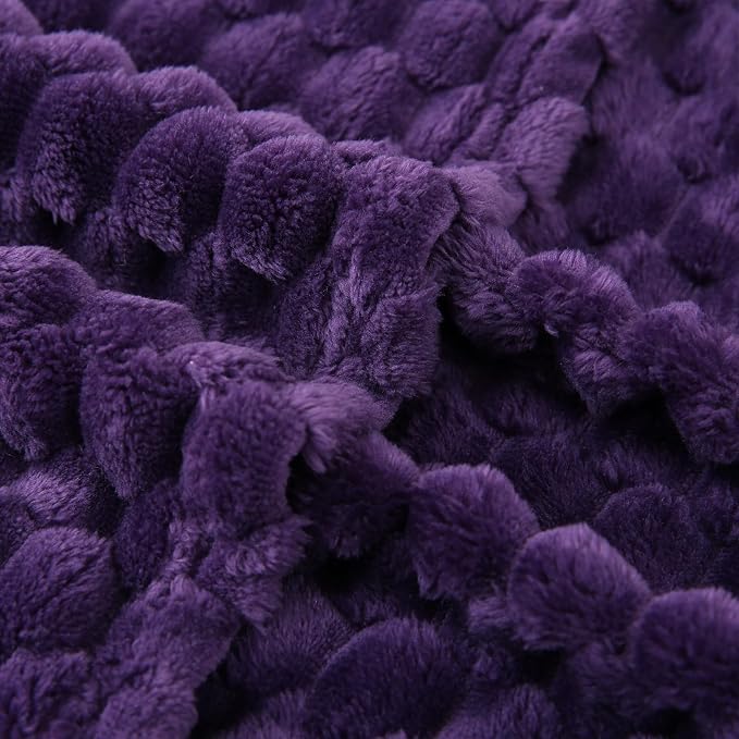 Puncuntex Deep Purple Throw Blanket 108"×90" inches Fuzzy 3D Jacquard - Image 4