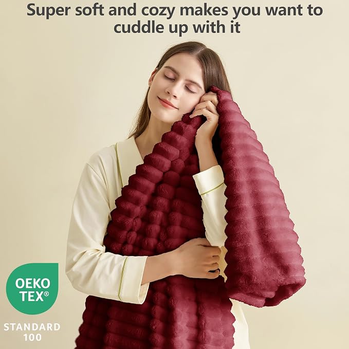 HIMEET Deep Red Ribbed Throw Blanket - Image 2