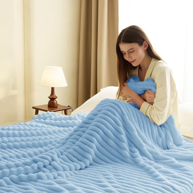 HIMEET Light Blue Ribbed Throw Blanket - Image 6