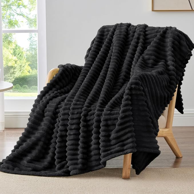BEDELITE Twin Blanket for Couch & Bed, 300GSM Soft & Warm Fleece Blanket by BEDELITE