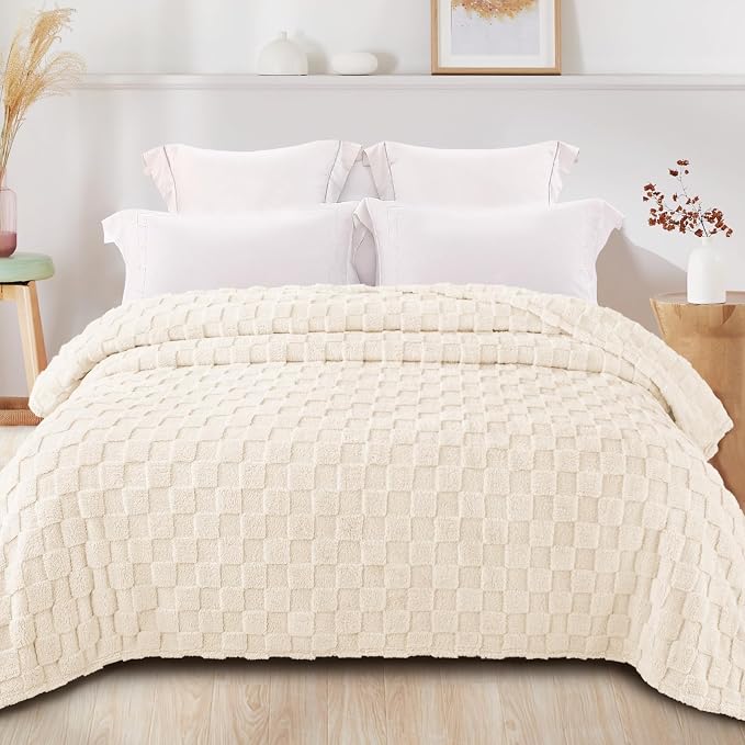 Exclusivo Mezcla King Size Flannel Fleece Blanket, Super Soft and Warm - Image 3