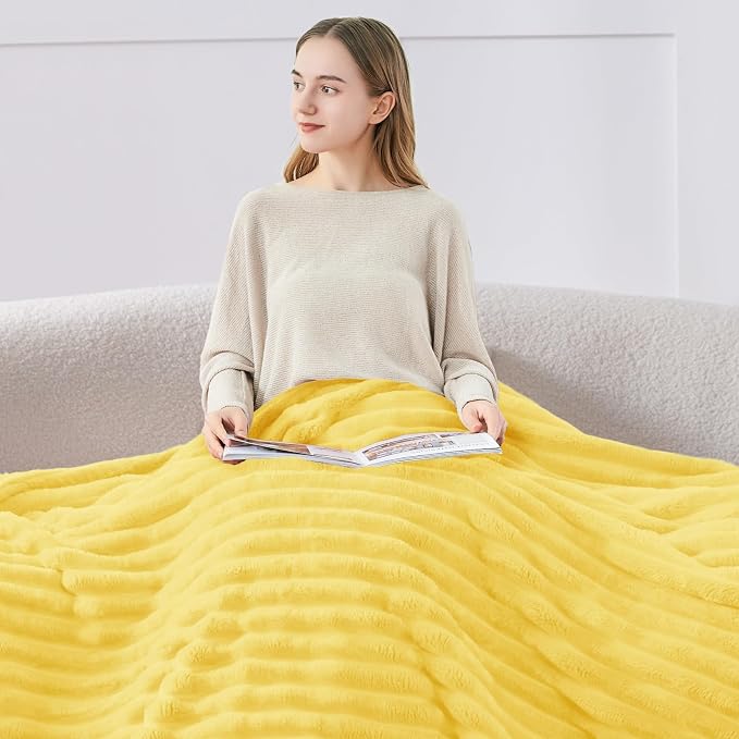 BEDELITE Fleece Throw Blanket for Couch - Image 3