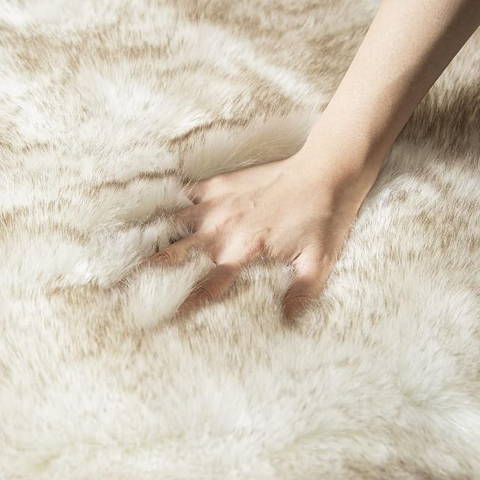 Ashler Home Deco Ultra Soft Faux Fox Fur Rug White Brown Fluffy Area Rug - Image 2