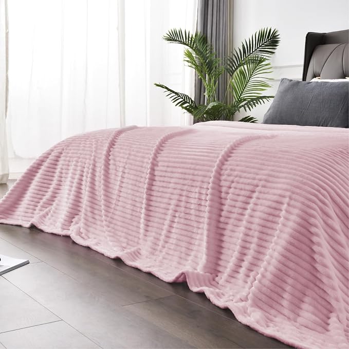 BEDELITE Fleece Throw Blanket for Couch – 3D Ribbed Jacquard Soft and Warm - Image 5