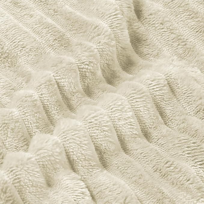 BEDELITE Fleece Blanket Twin Size – 3D Ribbed Jacquard Soft and Warm Decorative - Image 4