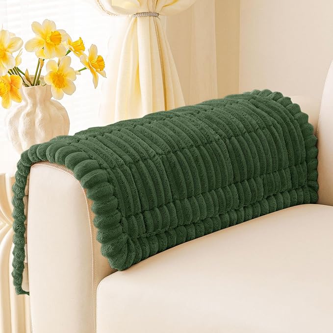 hyha Couch Covers for Dogs Washable, Non Slip Plush Dog Sofa Protectors by hyha