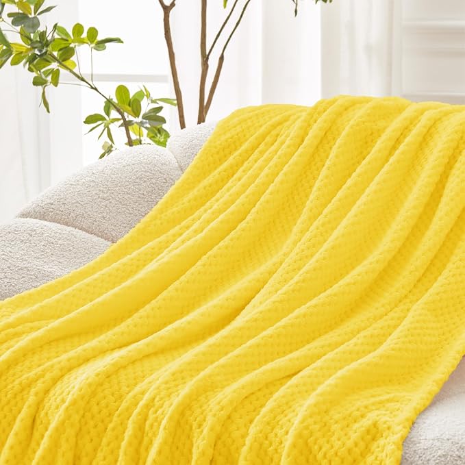 Exclusivo Mezcla Fleece Bed Blanket Twin Size, Super Soft and Warm Blankets - Image 6