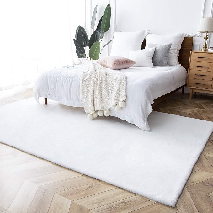 Ashler Faux Fur Rug, Ultra Soft Faux Rabbit Fur, 6 x 9 Feet Rectangle, Machine - Image 2