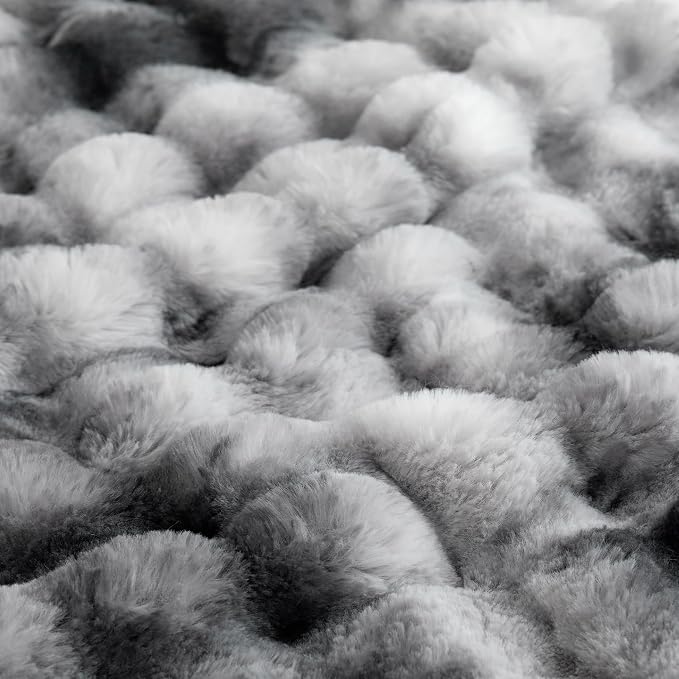 COOVA Faux Fur Throw Blanket for Couch, Cozy Soft and Fuzzy Plush Rabbit Fur - Image 5