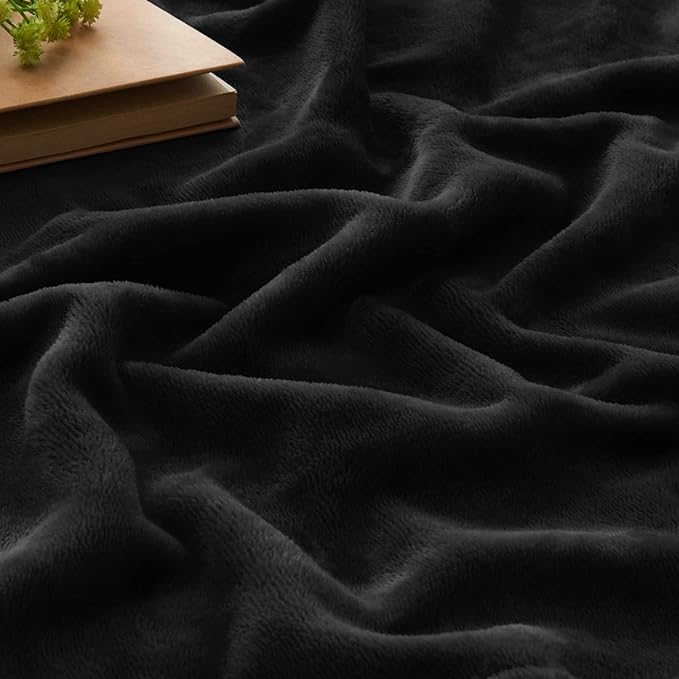 BEDELITE Fleece Blanket Black Throw Blankets - Image 3