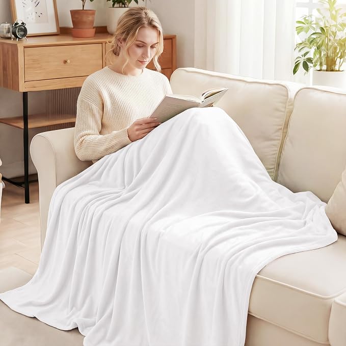 Exclusivo Mezcla Fleece Pure White Throw Blanket - Image 2