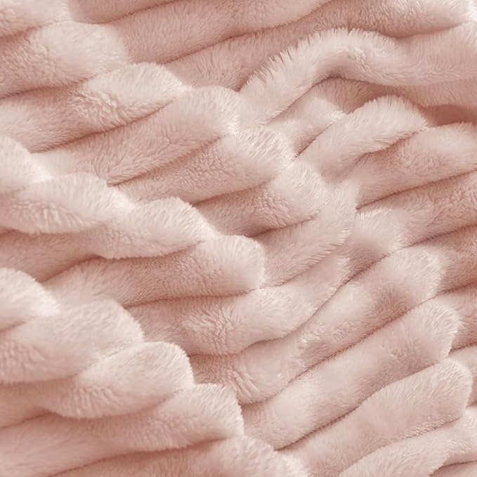BEDELITE Fleece Throw Blanket for Couch – 3D Ribbed Jacquard Soft and Warm - Image 3