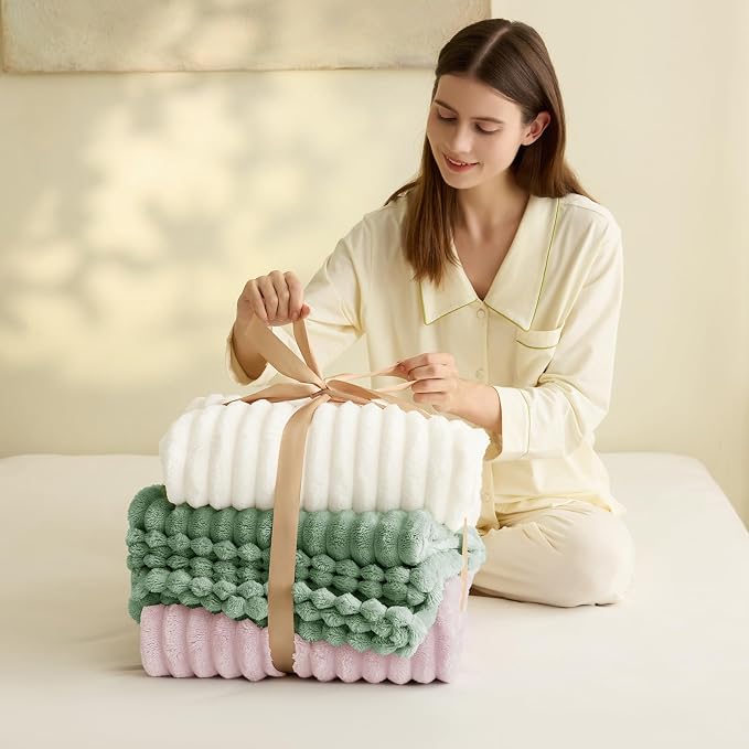 HIMEET Pink Ribbed Queen Size Blanket - Image 4
