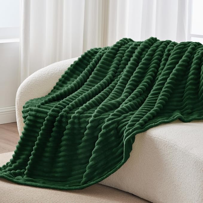 BEDELITE Fleece Throw Blanket for Couch - Image 6