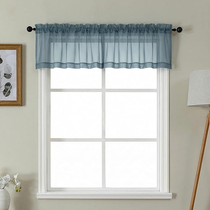 Gwine Small Valances for Windows by Gwine