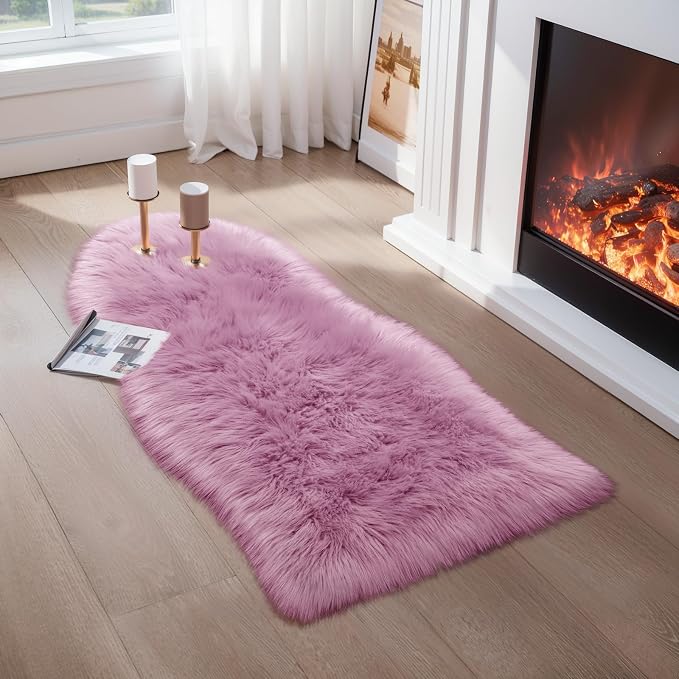 Ciicool Ultra Soft Faux Sheepskin Fur Rug Fluffy Chair Rug by CIICOOLHomeDeco