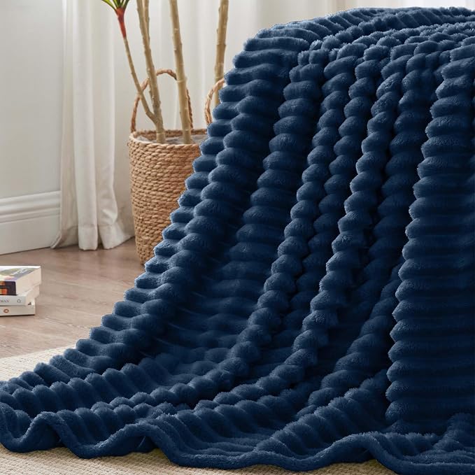 BEDELITE King Size Blanket for Bed, 300GSM Soft & Warm Fleece Blanket, - Image 6