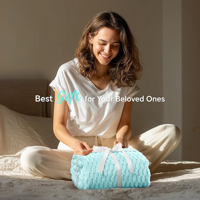 BEDELITE Fleece Blanket Twin for Bed Couch, 3D Jacquard Decorative Cloud Blue - Image 4
