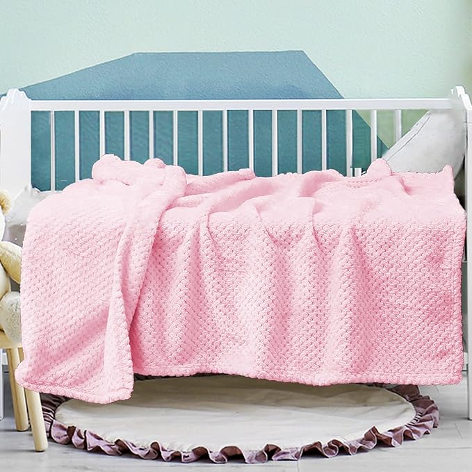 Exclusivo Mezcla Fleece Throw Blanket, Super Soft and Warm Blankets - Image 3